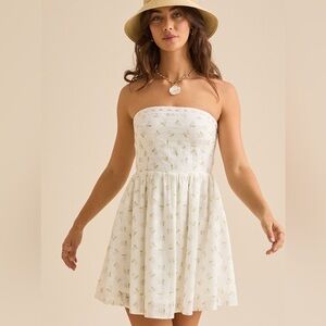 New with tags Altar’d state Adalee Floral Eyelet Dress
